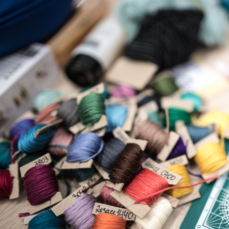 Fils polyester – atelier.couture.creation